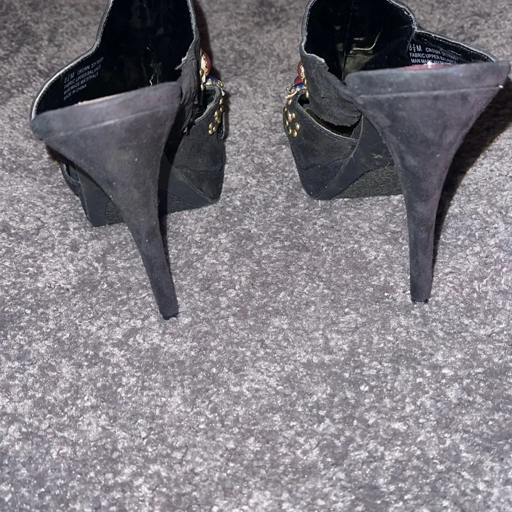 Black velvety jewel stone heels - Picture 3 of 6